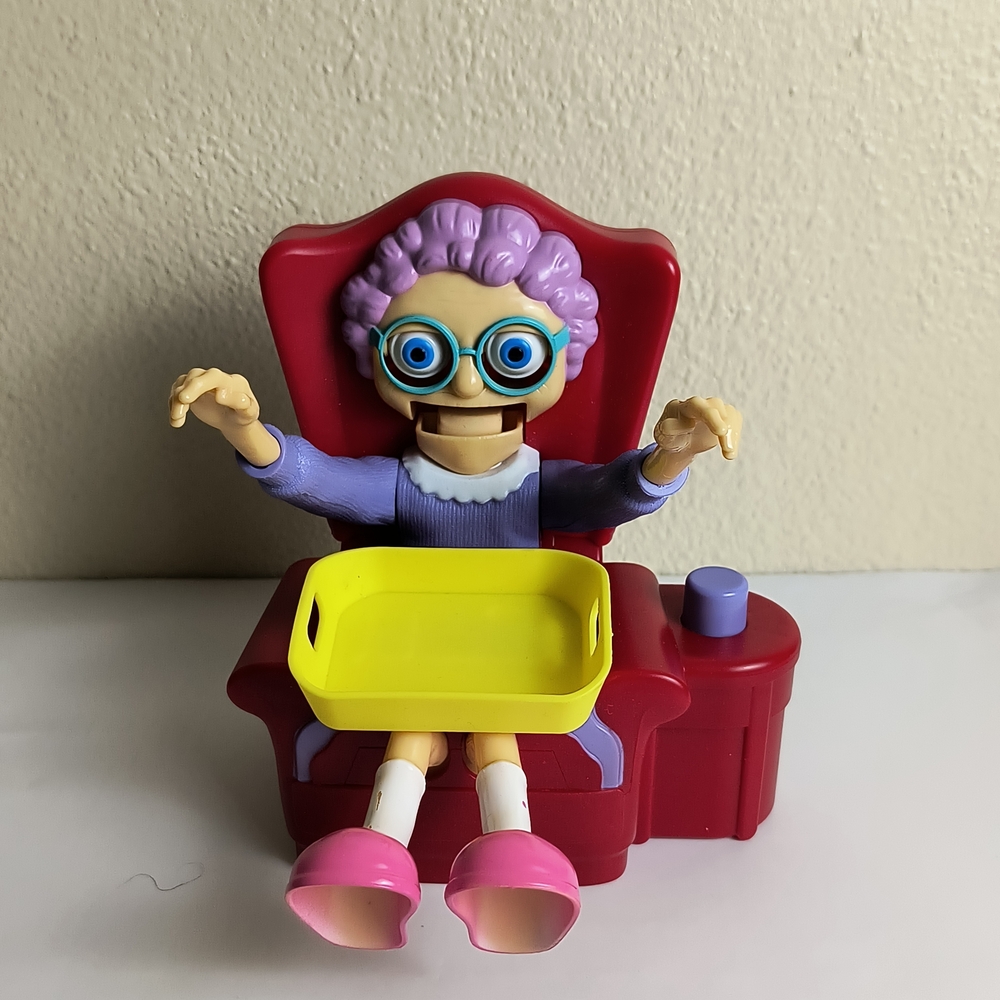 Greedy Granny Goliath Game Game Rules & Setup